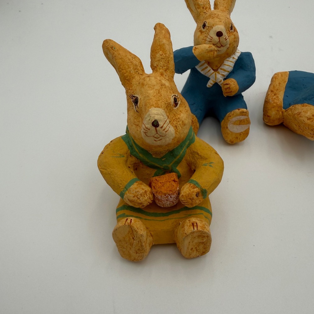 Vintage Style Hand Painted Bunny Rabbit Figurines Set of 5 Easter Decor Nursery - Picture 3 of 9